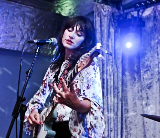 Juanita Stein Delivers a Brilliant Performance at NYC Show NYC-music-industry-weekly