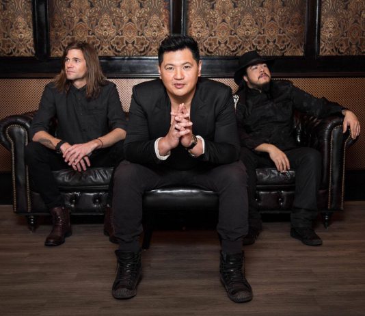 Earl And The Steadies Play With Seoul For “Back To The Retro” Party Earl and the Steadies - Music Industry Weekly