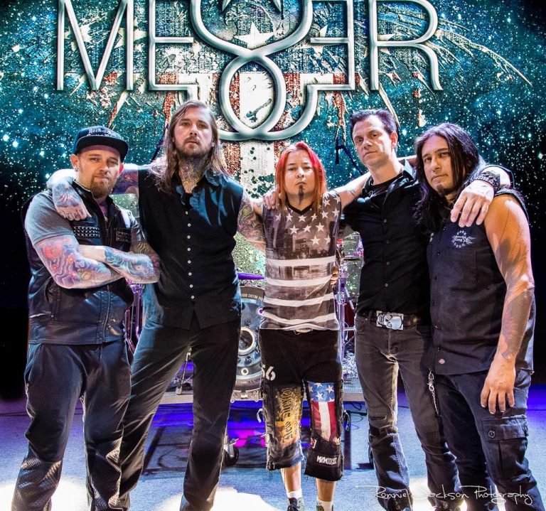 Music Industry Weekly - Messer