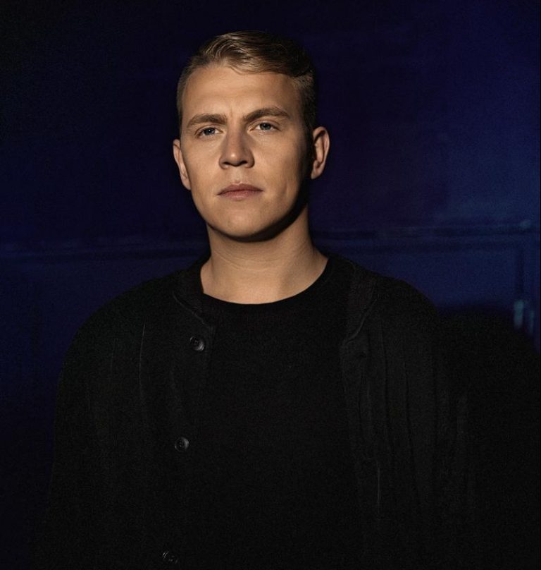 Music Industry Weekly - Martin Jensen