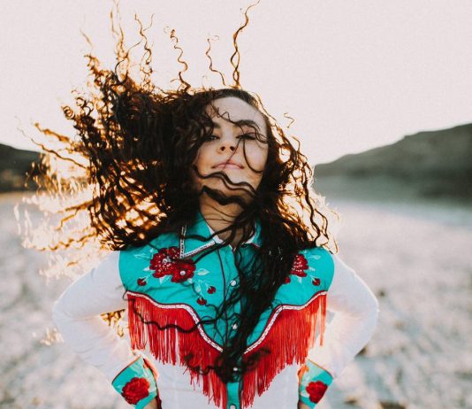 Chevel Shepherd Introduces Her New Single “Southern Boy” Chevel Shepherd - Music Industry Weekly