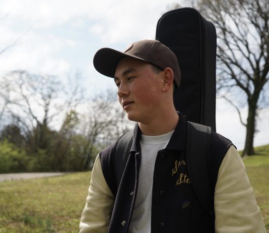 Brandon Young is Bringing Country Music Back in the Spotlight brandon