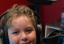 Charlie Whitley Brings Positivity and Cheer Through Music Screen Shot 2020-11-25 at 8.35.40 am