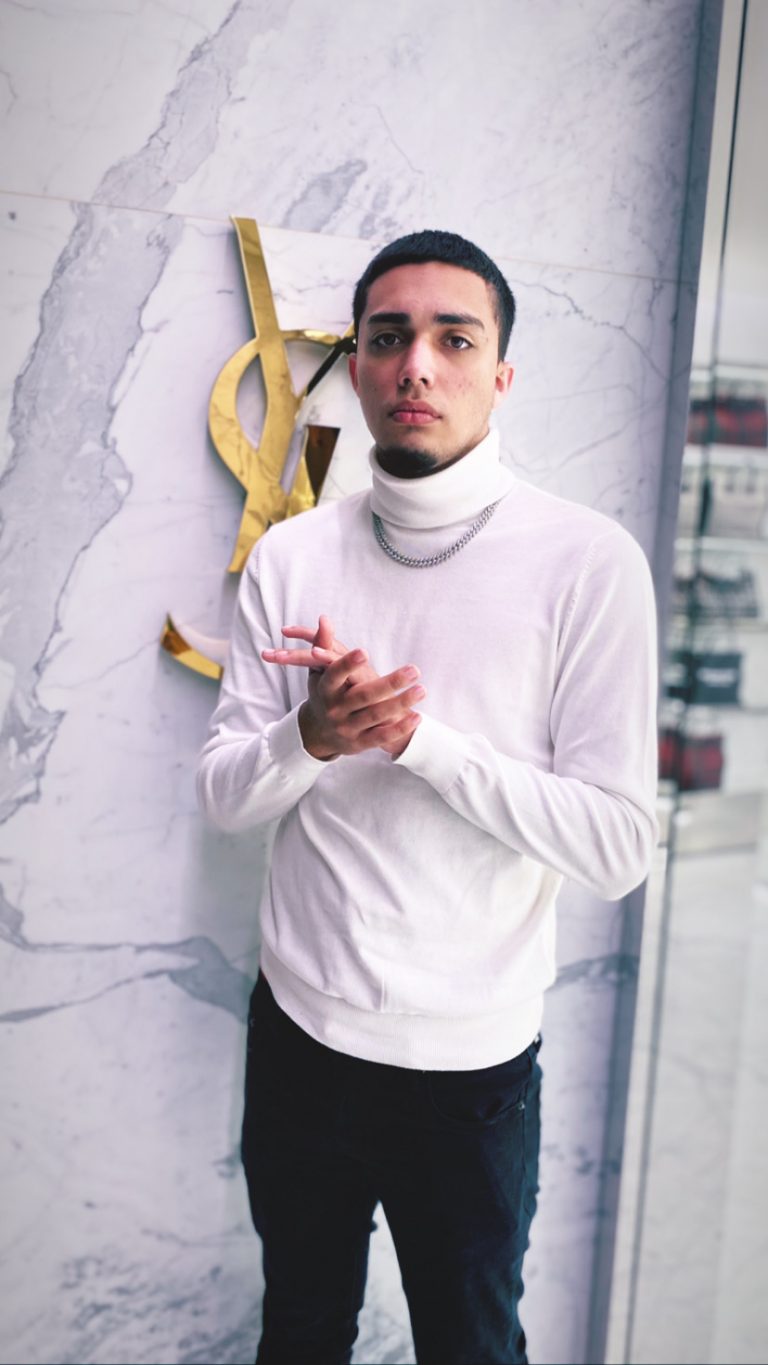 46F314CC-7478-42FD-B18E-74B60DEE948F-541a47f7