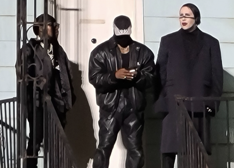 Kanye West - Universal - Music Industry Weekly