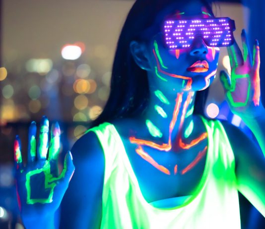 Virtual Reality Concerts: The Next Frontier for Live Music? VR concert experience